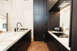 WealthyStays 2BR Flat NiceDay Tower