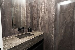 WealthyStays 2BR Flat NiceDay Tower