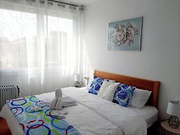 AVILEÑA TROPICAL EN AGUADULCE