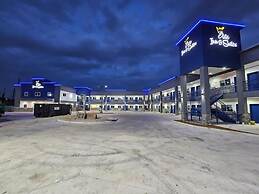 Elite Inn & Suites