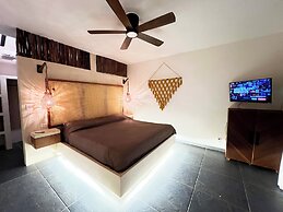 Boho Dolphinarium view