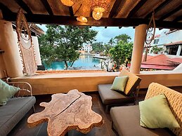 Boho Dolphinarium view