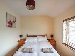 Cozy Cottage Retreat on Glan Gwna Holiday Park