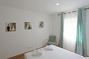 B55 - Santo Amaro Hill Apartment