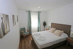 B55 - Santo Amaro Hill Apartment