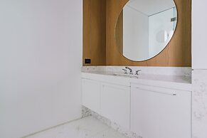 Tabas by Blueground Una