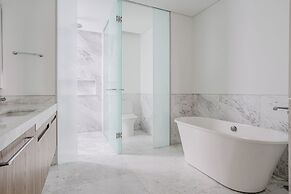 Tabas by Blueground Una