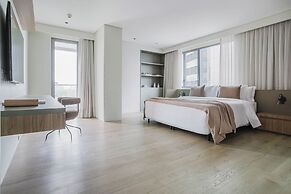 Tabas by Blueground Una