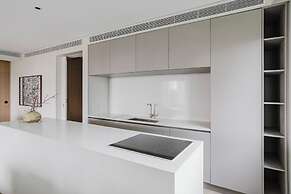 Tabas by Blueground Una