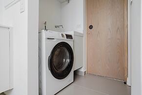 Tabas by Blueground Una