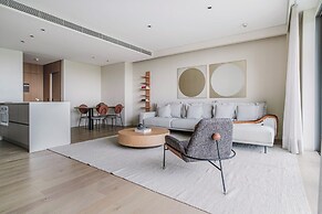 Tabas by Blueground Una