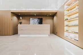 Tabas by Blueground Una