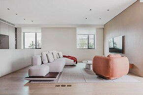 Tabas by Blueground Una