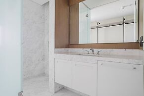 Tabas by Blueground Una