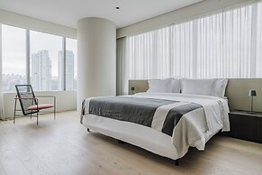 Tabas by Blueground Una