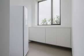 Tabas by Blueground Una