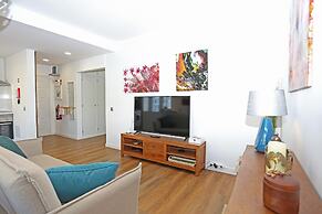 B61 - Carnation Sun Apartment in Lagos