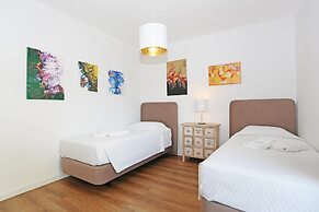 B61 - Carnation Sun Apartment in Lagos