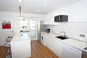 B61 - Carnation Sun Apartment in Lagos