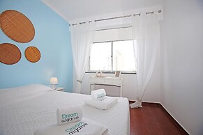 A22 - Rocha Beach Flat in Portim o