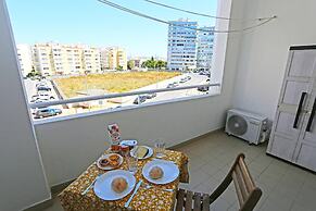 A07 - Sunny City Studio in Portim o