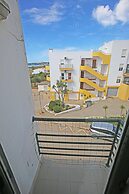 B16 - Sandy Pine Beachfront Flat in Lagos