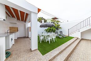 D02 - Carrob Street House
