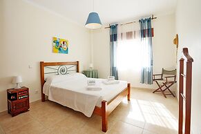C25 - Town Center Apartment in Lagos