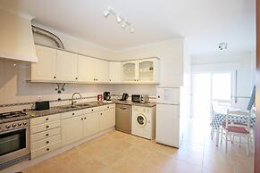 C25 - Town Center Apartment in Lagos