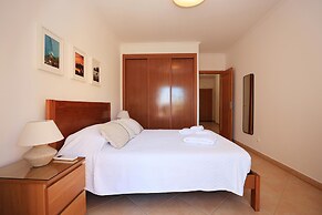 B95 - Casa Melo Apartment in Praia da Luz