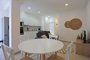 B88 - Mendon a Street Apartment