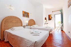 B86 - Beachline Apartment in Praia da Luz