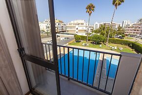 B97 - Flor da Rocha Apartment in Portim o