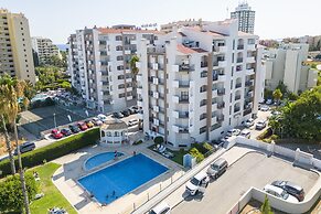 B97 - Flor da Rocha Apartment in Portim o
