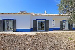 D13 - Eiras Velhas Holiday House in Alm Dena