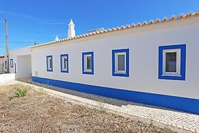 D13 - Eiras Velhas Holiday House in Alm Dena