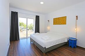 D13 - Eiras Velhas Holiday House in Alm Dena