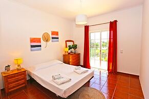 U 02 - Bedroom 2 in Casa Quinta Esta o