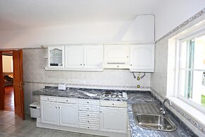 U 02 - Bedroom 2 in Casa Quinta Esta o