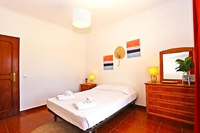 U 02 - Bedroom 2 in Casa Quinta Esta o