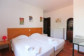 V 03 - Apartment 3 in Seacliff Albufeira