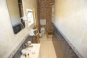 S 02 - 2 Bed Apartment in Quinta Silvestre