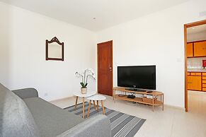 S 02 - 2 Bed Apartment in Quinta Silvestre