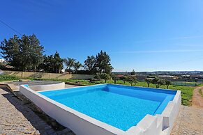X 10 - 2 Bed Apartment in Quinta da Ponte