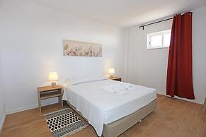 X 10 - 2 Bed Apartment in Quinta da Ponte