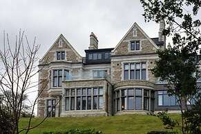 Treloyhan Manor