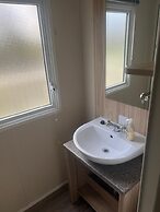 Towyn - 3 Bed Caravan - Pet Friendly