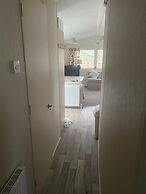 Towyn - 3 Bed Caravan - Pet Friendly