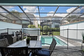 5-br Townhouse With Pool, Games, Disney