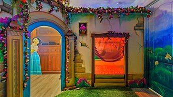 Huge Home With Game Room & Theater Near Disney 1429